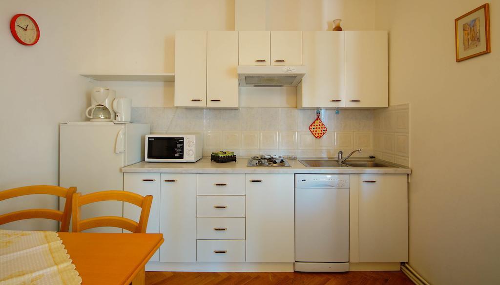 Apartments Lina 노비비노돌스키 객실 사진